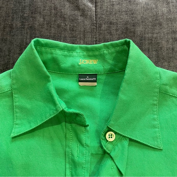J.Crew Green Button up Laura Femme Fit - Picture 4 of 6